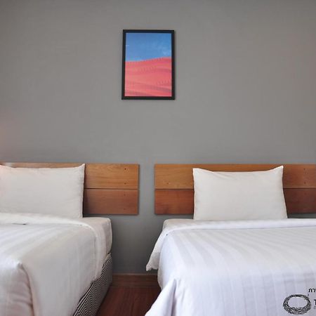 The Ikon Apartment Ban Nong Pho Esterno foto